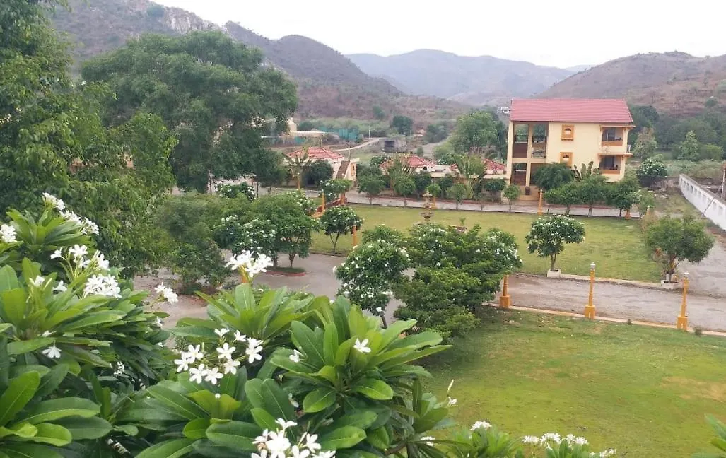 Udai Valley Resort And Spa 4*, Udaipur