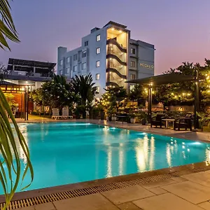 Medalio Shobhagpura Resort